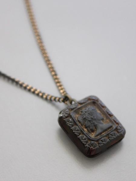 Heritage Cameo Necklace