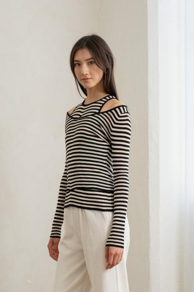 Layered Yachting Top