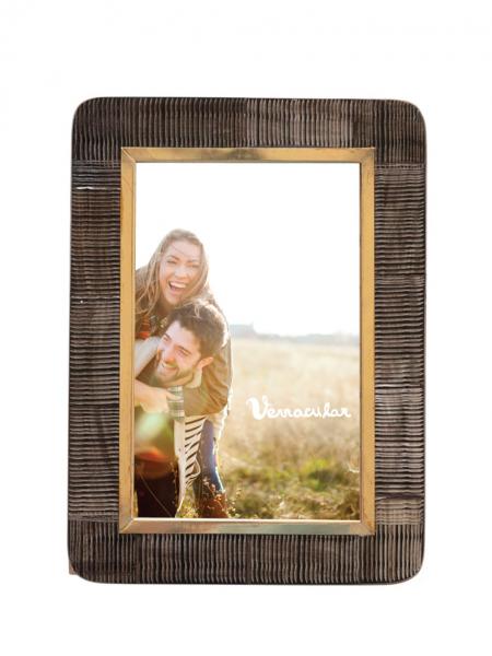 4x6 Hand Carved Horn + Brass Photo Frame