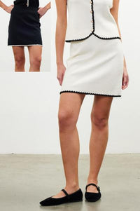 Scallop Hem Skirt