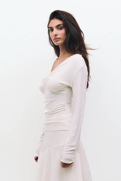 Loxie Twist Front Top