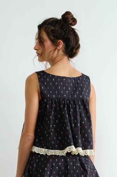 Dutch Prairie Lace Ruffle Top