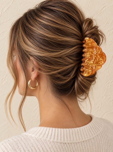 Lrg Croissant Hair Clip