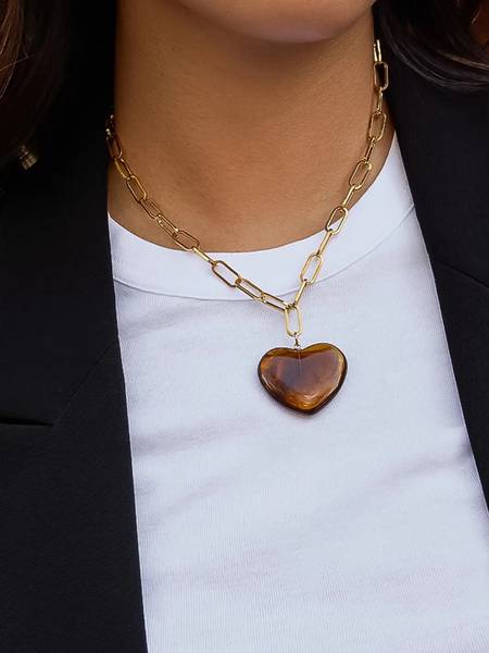Rouelle Heart Chain Necklace