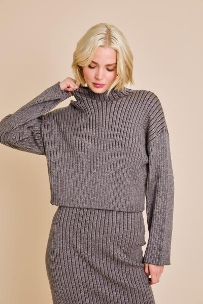 Chestnut Ribbed Knit Sweater