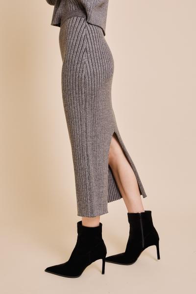 Chestnut Ribbed Knit Skirt