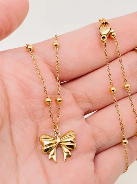 Gold Plated Bow Pendant Necklace