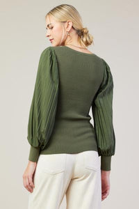 Pleated Sleeve Knit Top