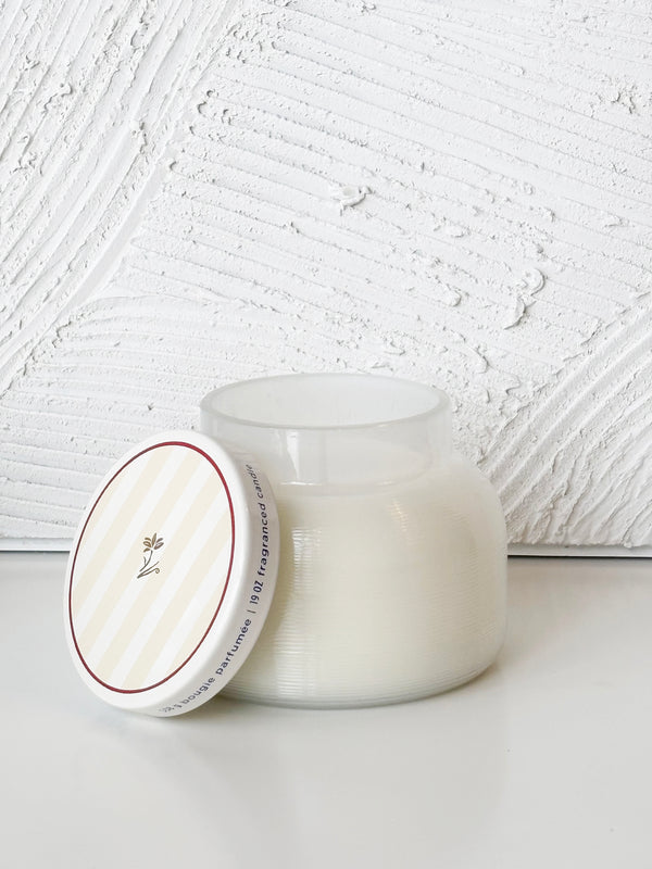 19oz Signature Havana Vanilla Candle