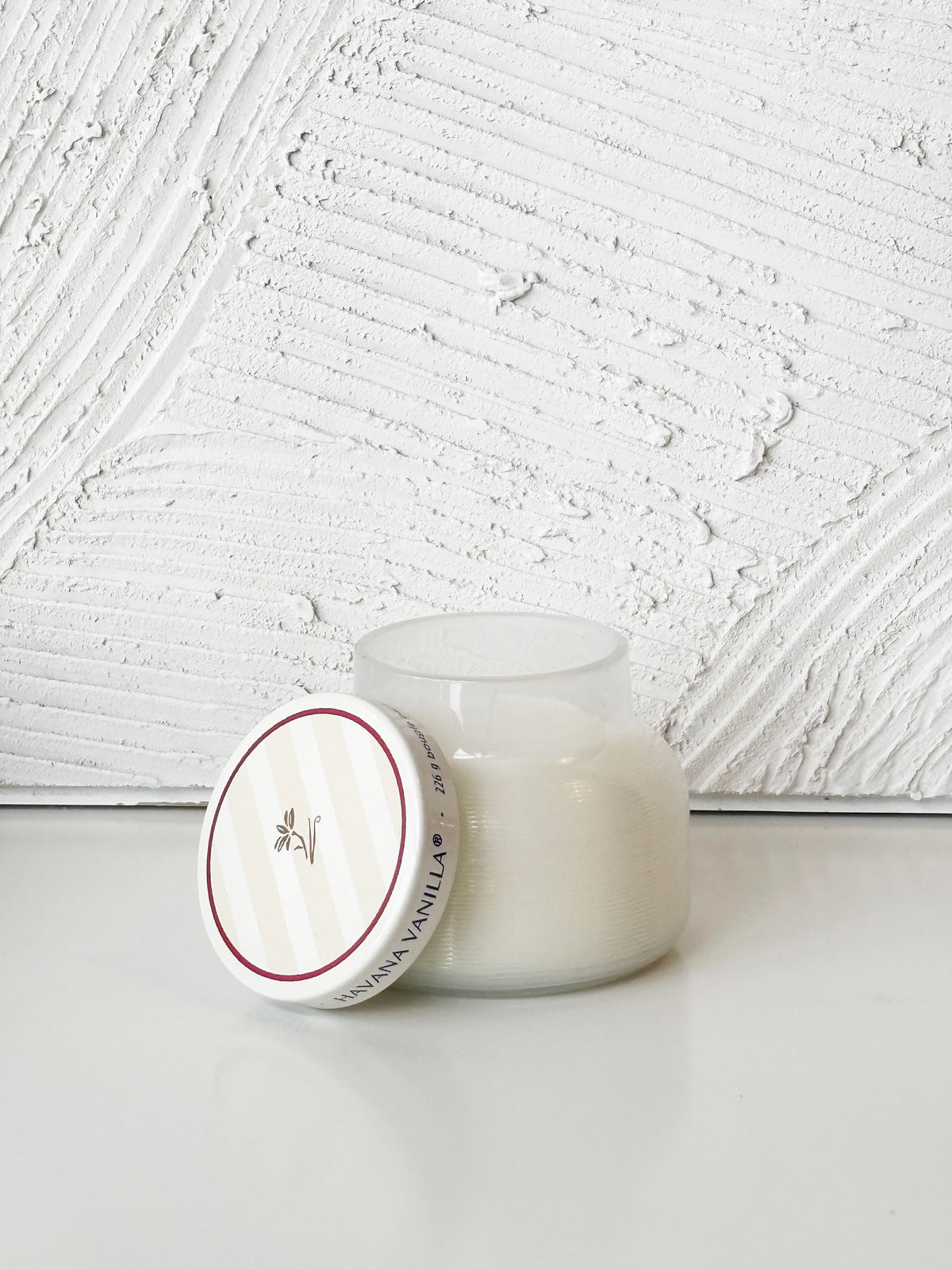 8oz Petite Havana Vanilla Candle