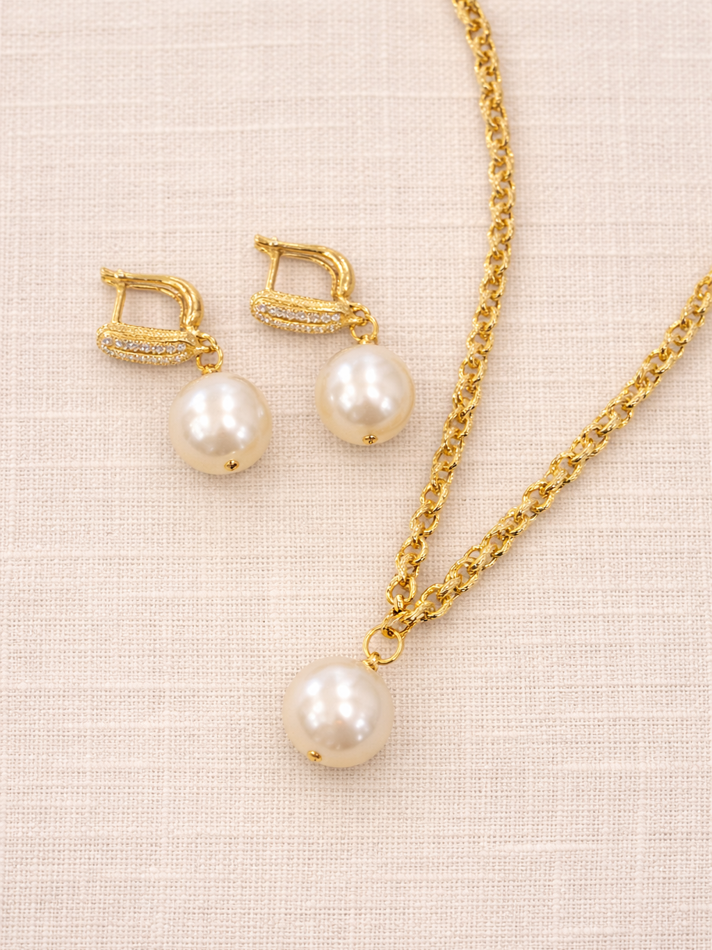 Baroque Natural White Pearl Earrings