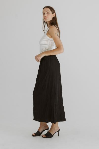 Long Crinkle Skirt